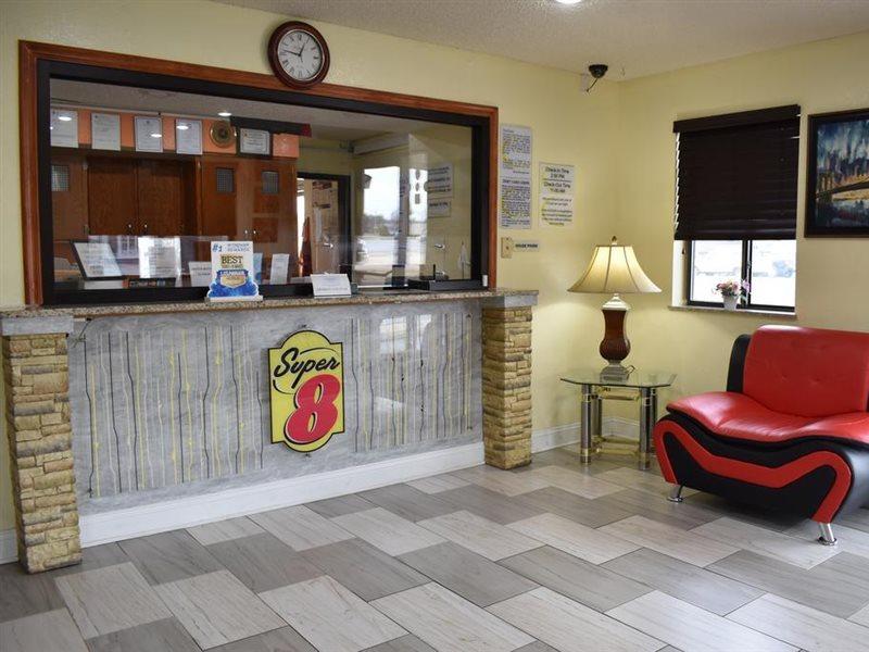 Hotel Super 8 By Wyndham Newport News/Jefferson Ave. Zewnętrze zdjęcie
