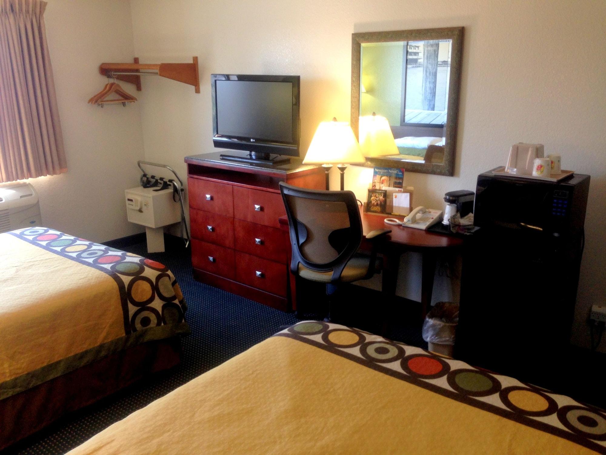 Hotel Super 8 By Wyndham Newport News/Jefferson Ave. Zewnętrze zdjęcie