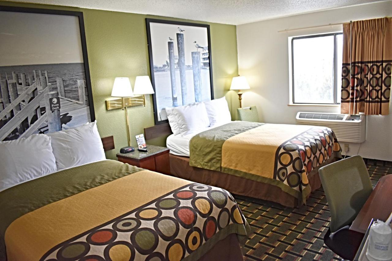 Hotel Super 8 By Wyndham Newport News/Jefferson Ave. Zewnętrze zdjęcie